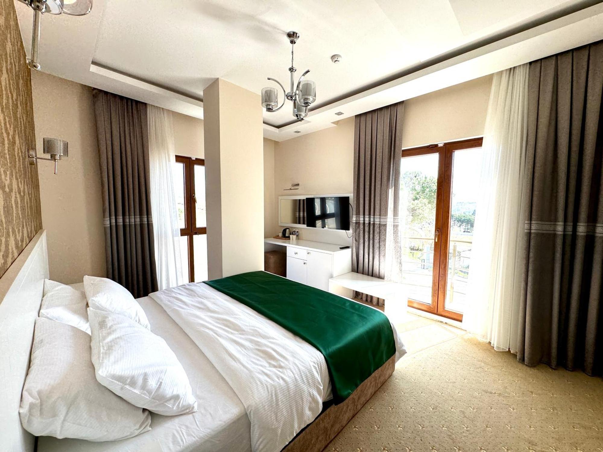 Green Roof Hotel & Spa Terkos Exteriér fotografie